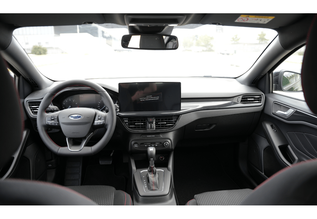 FORD FOCUS ST LINE