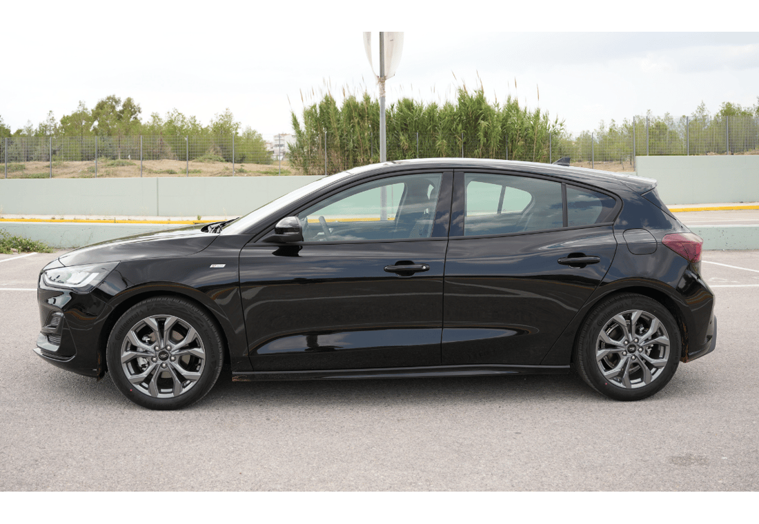 FORD FOCUS ST LINE