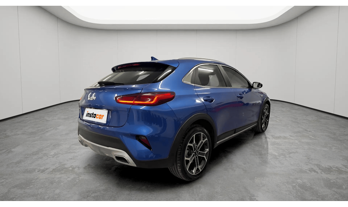 Kia XCEED LX PREMIUM