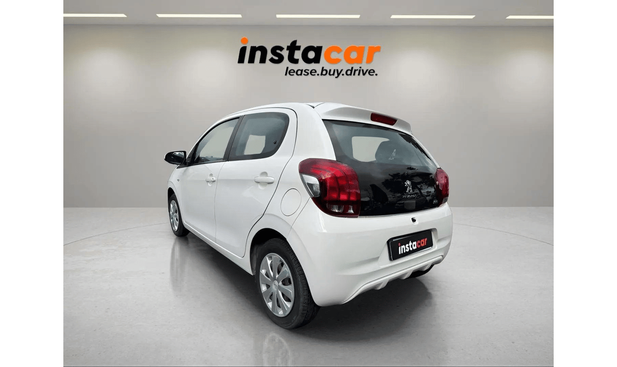 Peugeot 108 -
