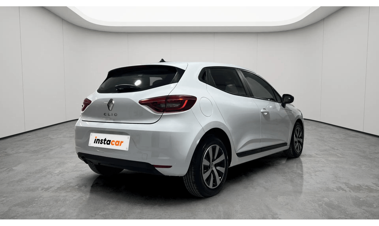 Renault CLIO EQUILIBRE AUTO