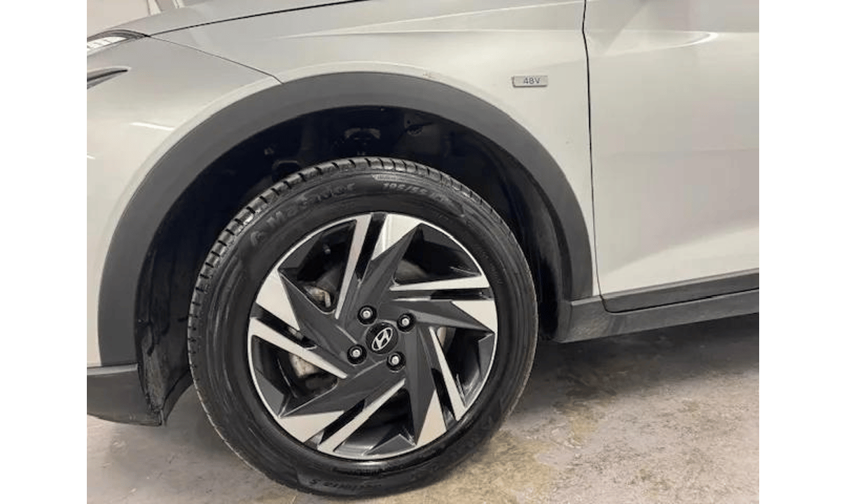 Hyundai BAYON PREMIUM