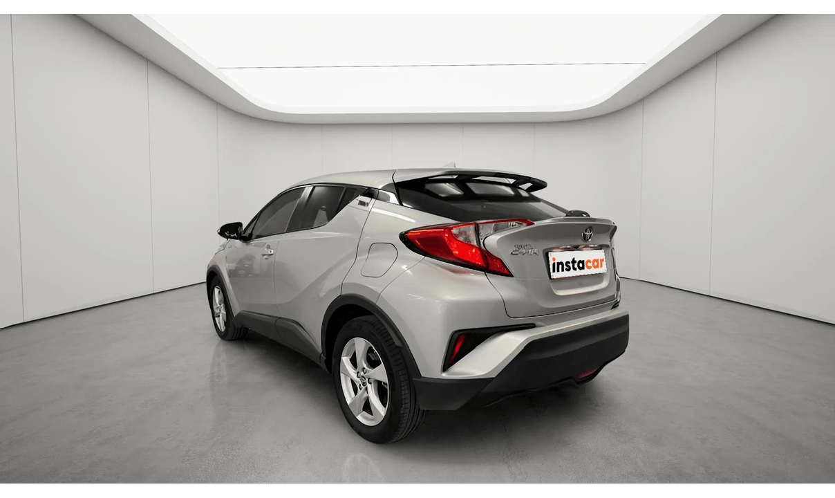 Toyota CHR BUSINESS