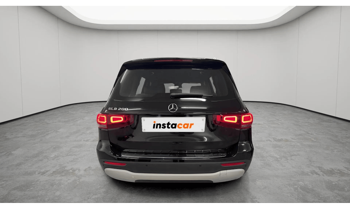 Mercedes GLB 200 BASIC AUTO