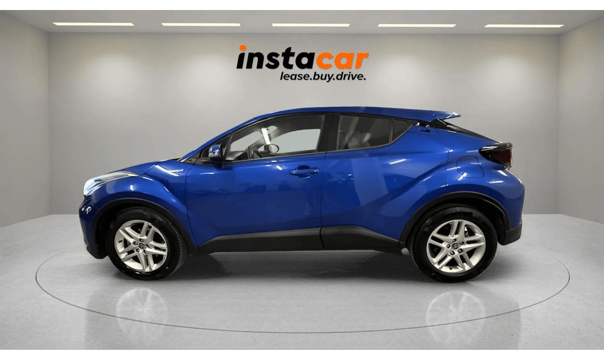 Toyota CHR BUSINESS