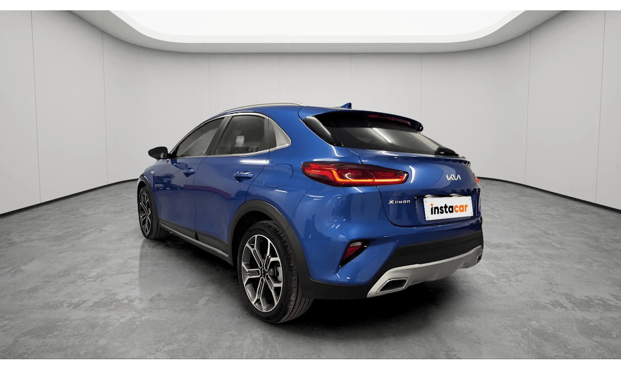 Kia XCEED LX PREMIUM