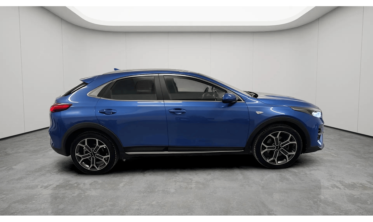 Kia XCEED LX PREMIUM
