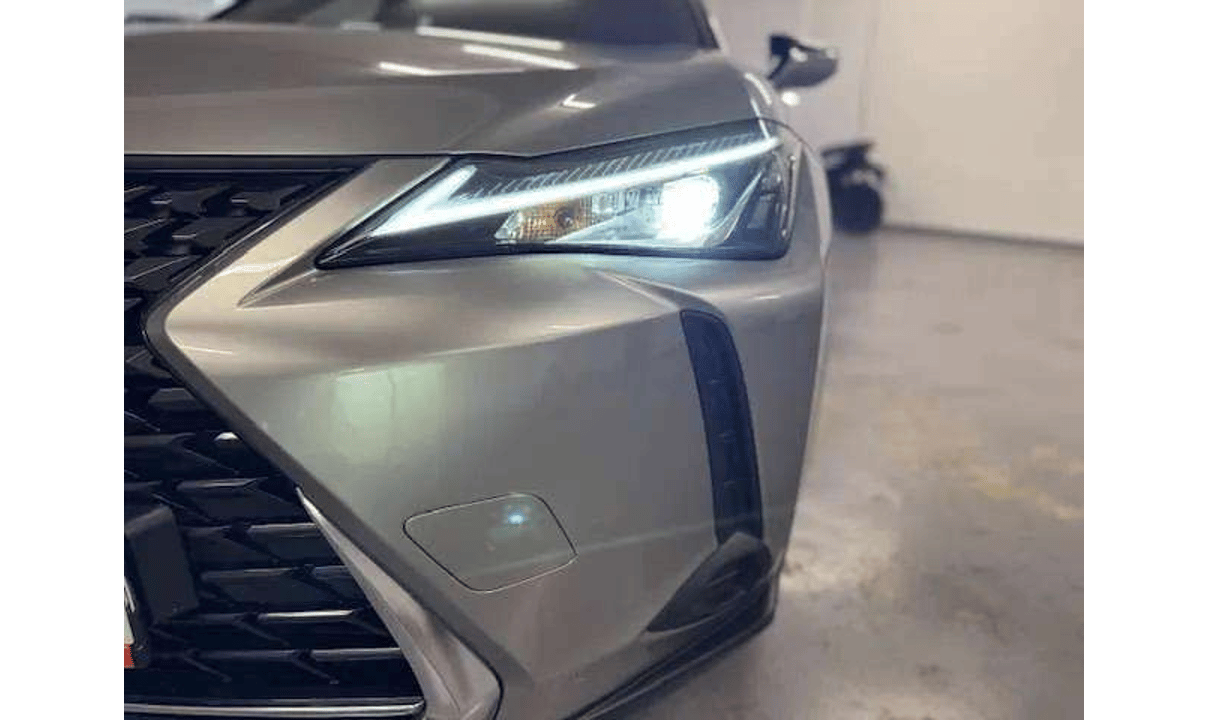 Lexus UX 250 FWD BUSINESS