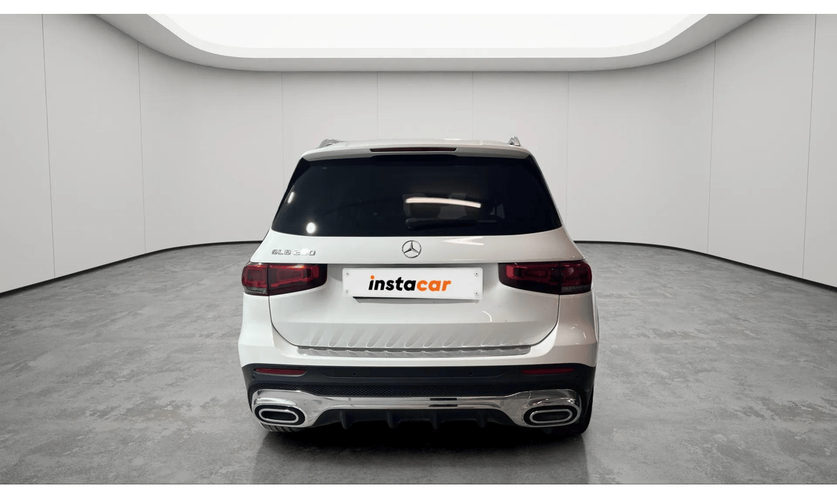 Mercedes GLB 250 AMG LINE