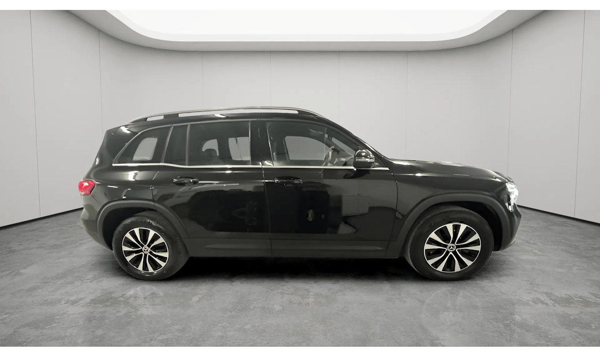 Mercedes GLB 200 BASIC AUTO