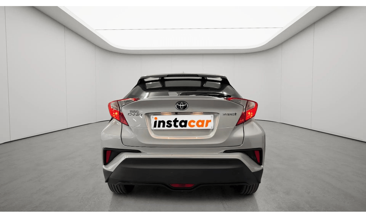 Toyota CHR BUSINESS