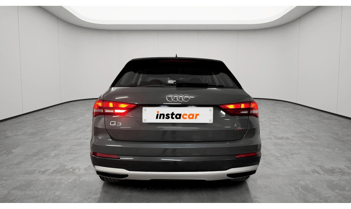 Audi Q3 35 TFSI HYBRID ADVANCED S TRONIC