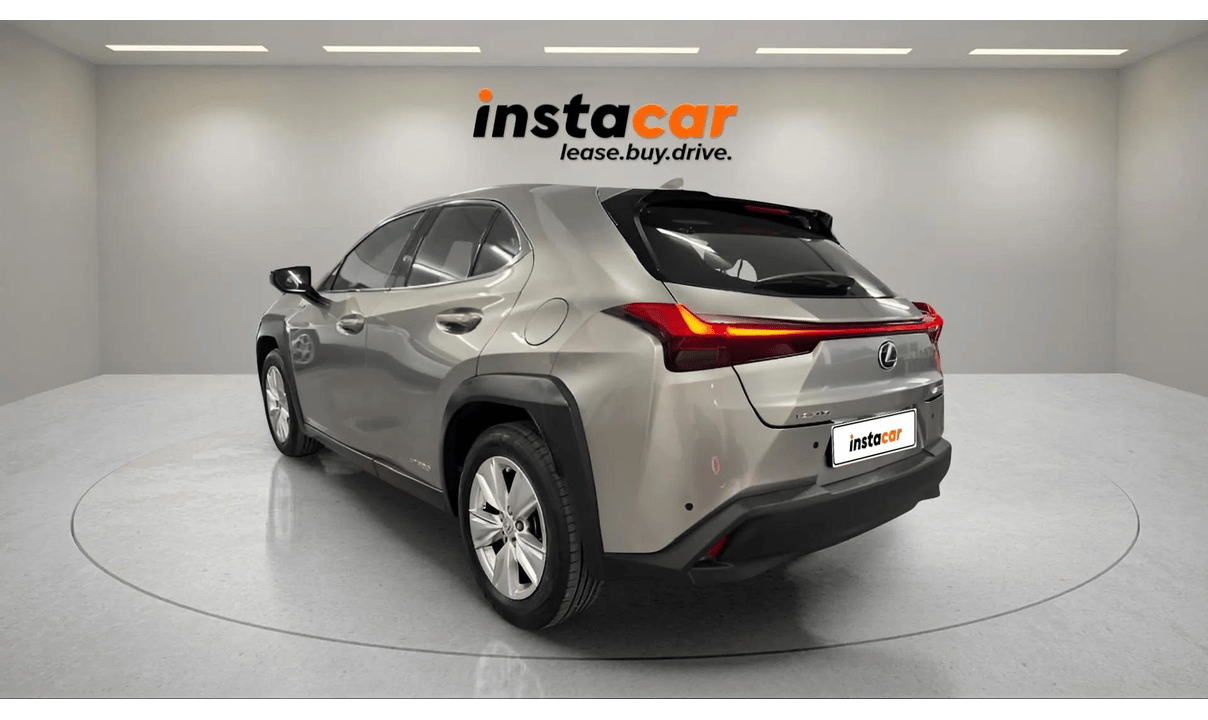 Lexus UX 250 FWD BUSINESS