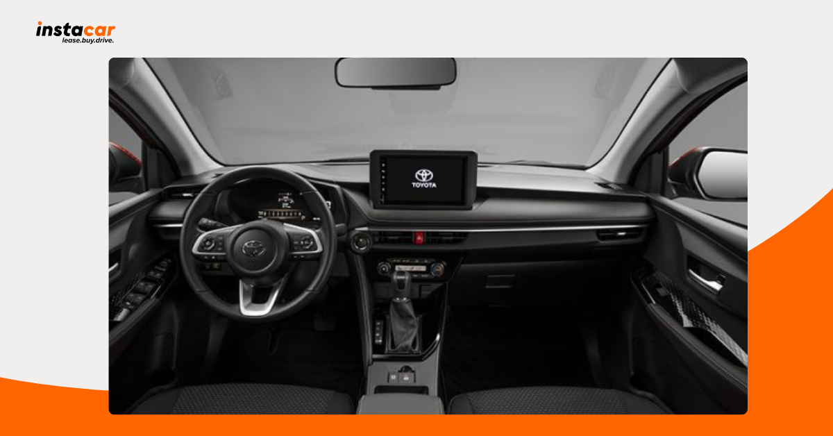 toyota yaris interior